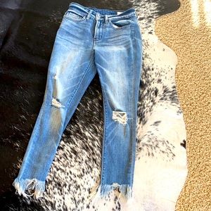 Buckle mid rise ankle frayed jeans